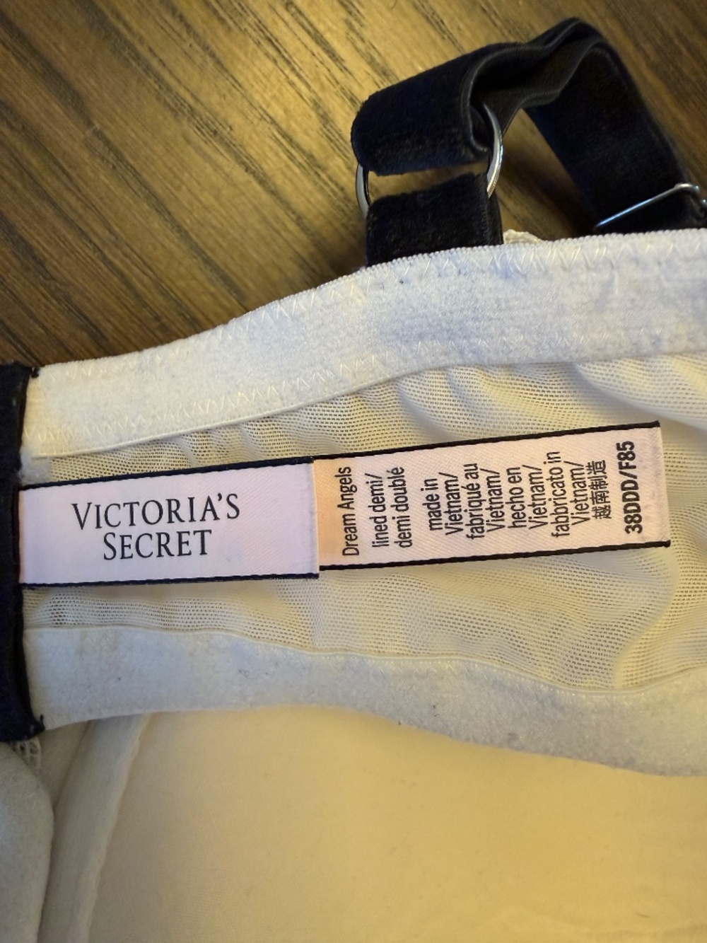 Victoria's Secret Dream Angels 38DDD Lined Demi Bra White Black Velvet Straps - Picture 2 of 3